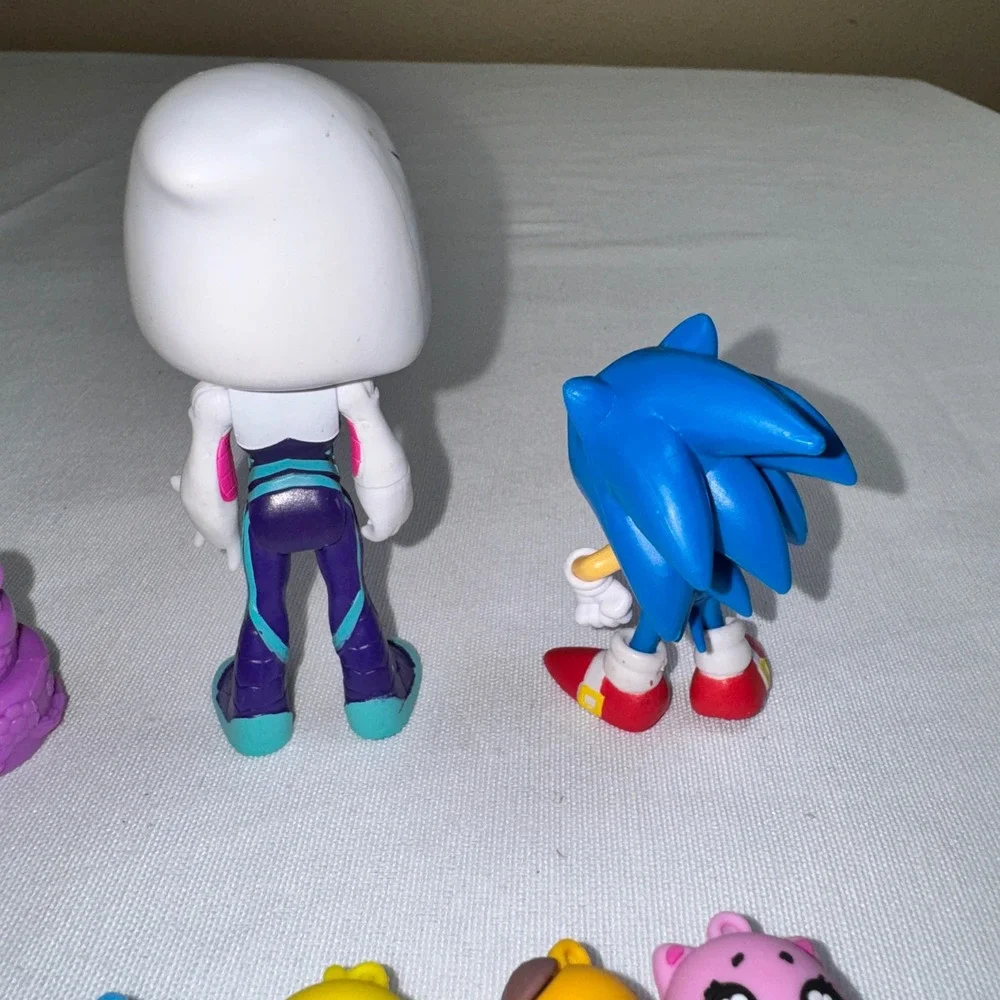 Disney Ghost-Spider Sonic the Hedgehog Mini Figures Pencil Toppers Lot 10pc